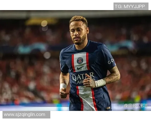 足球明星时尚穿搭大赏领略球场外的潮流风采与个性魅力