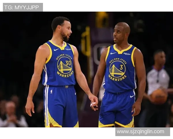 克里斯保罗:篮球场上的指挥官与传奇控卫的辉煌历程 克里斯保罗:篮球场上的指挥官与传奇控卫的辉煌历程